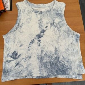 Lululemon Train To Be tank top